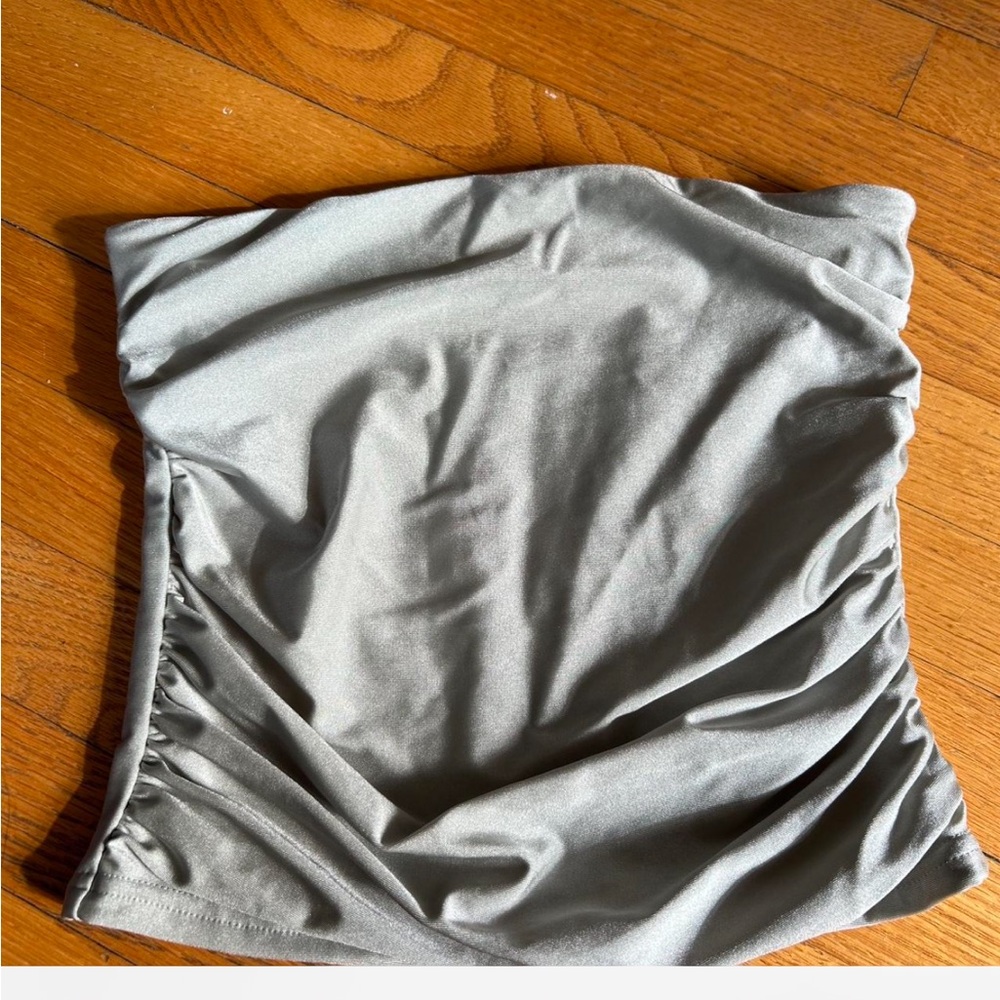 Edikted Gray Strapless Top